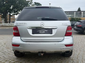 Mercedes ML 350 - 3