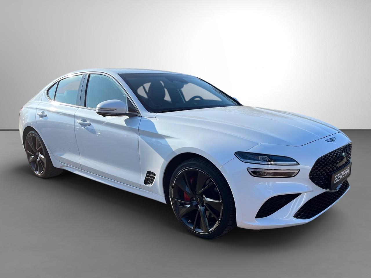 Genesis G70 2.2 D AWD Sport Pearl-Lackierung Sitzklima