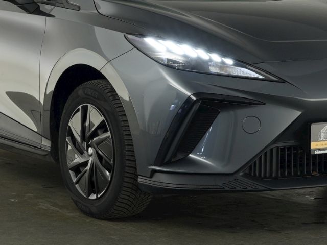 MG4 EV STANDARD 51kWH AT+LED+PARKPILOT HI+KLIMAA