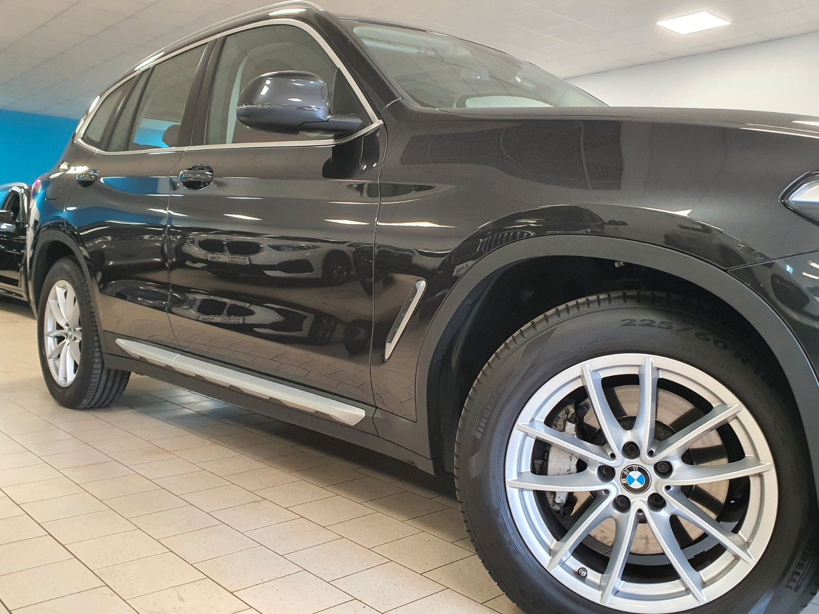 BMW X3xDriv30d/Aut/Laser/Panorama/P&DrivAS/KomfortZg foto 19