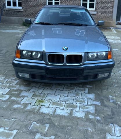 BMW 320i TÜV Neu