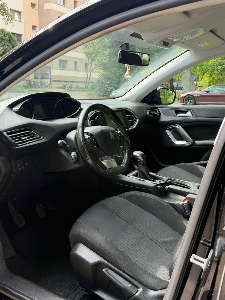 Peugeot 308 2014 — photo 10