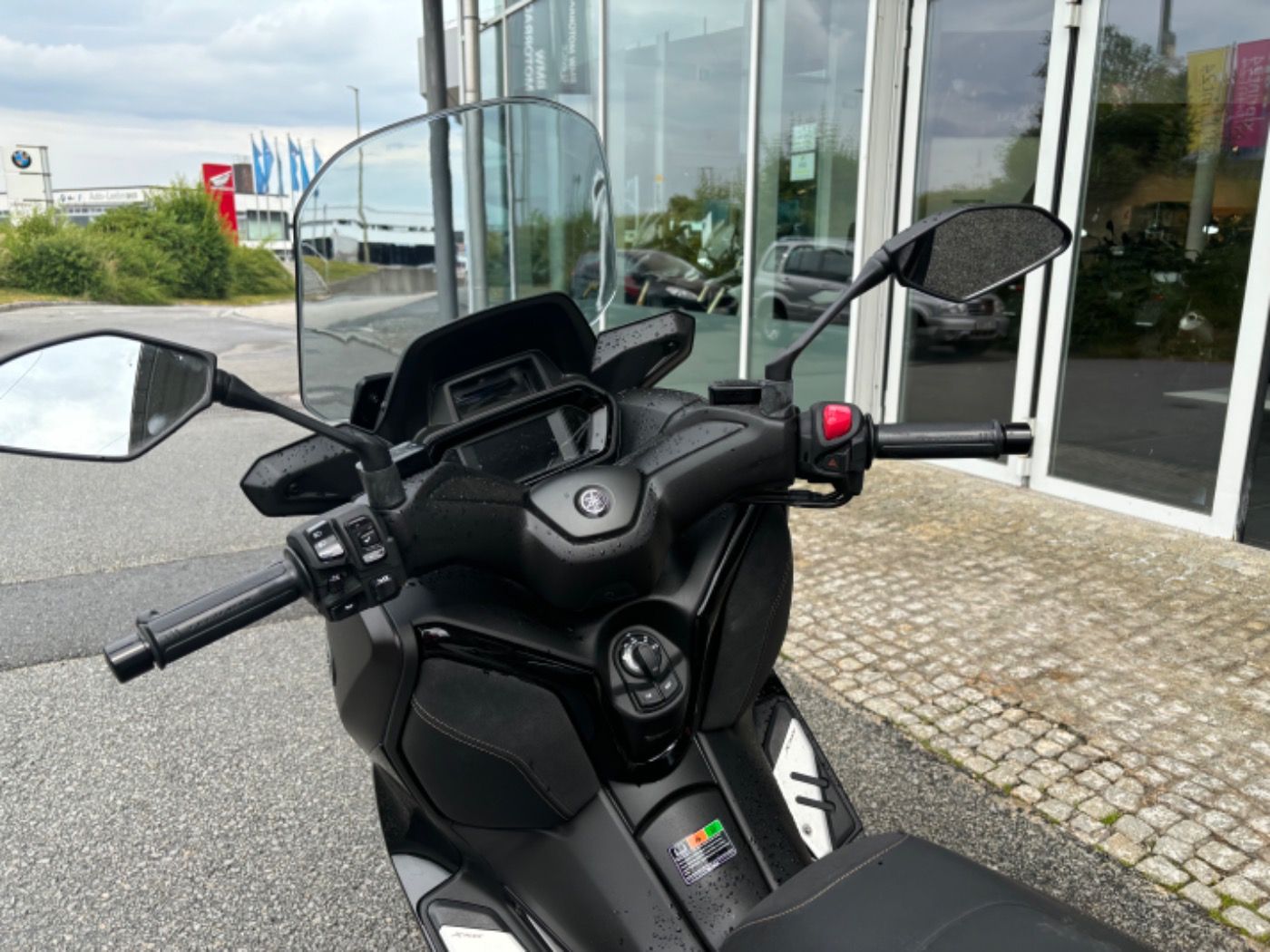 Fahrzeugabbildung Yamaha Xmax 300 Techmax