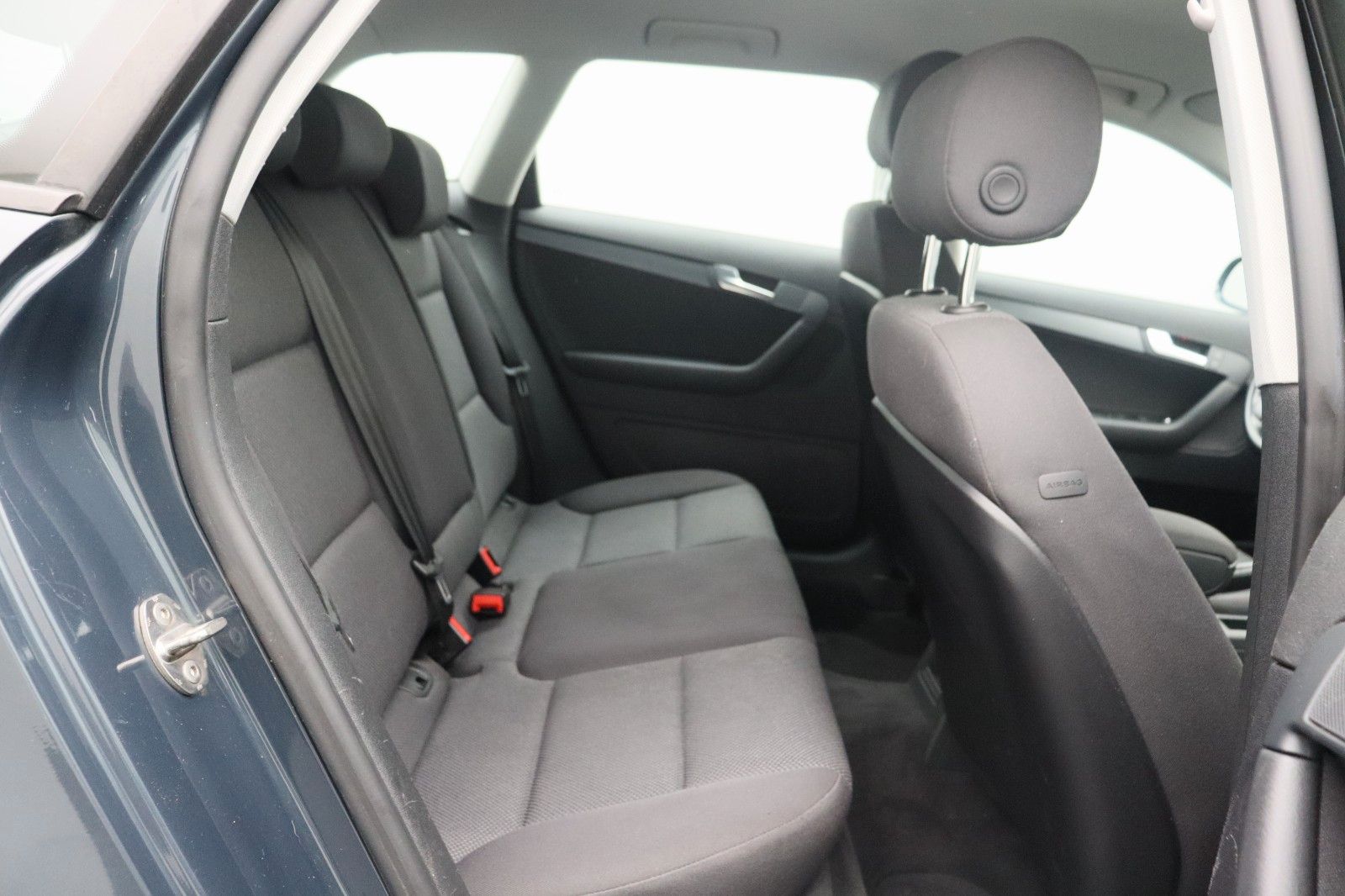 Fahrzeugabbildung Audi A3 Sportback 2.0 TDI Attraction