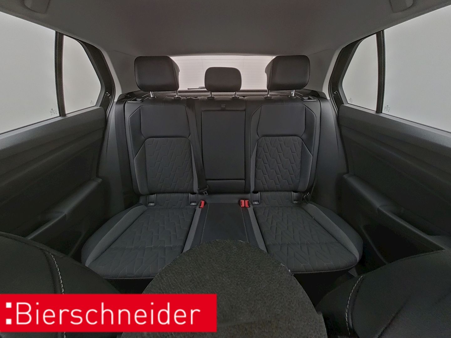Volkswagen Golf - Bild 17