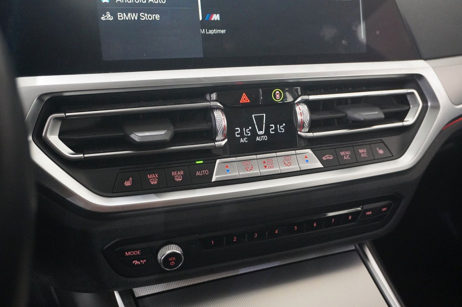 Fahrzeugabbildung BMW 330D TOURING X-DRIVE NAVI/LED/KAMERA/VIRT./SPORT