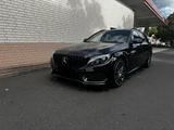 Mercedes-Benz C 43/450 AMG 4MATIC T Autom. AMG - Mercedes-Benz C 450 AMG von privat