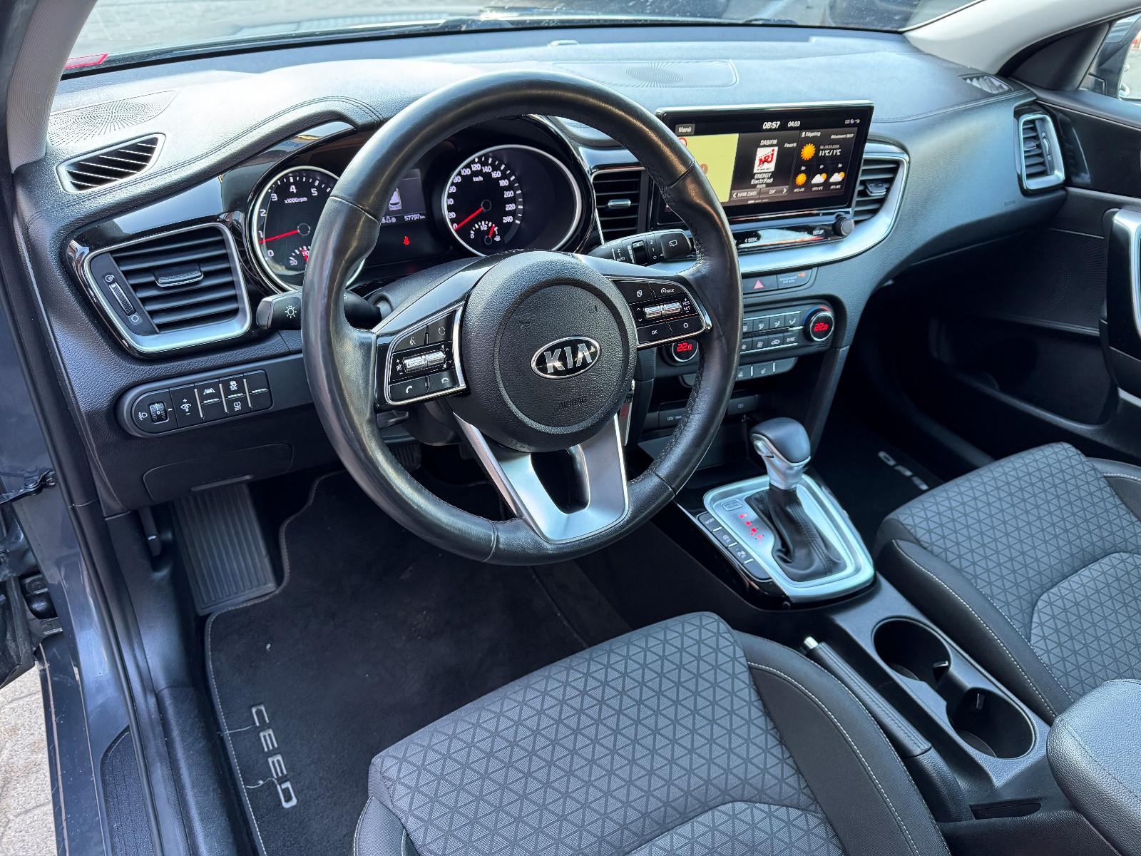 Kia Ceed Vision LHZ DAB RÜCKF.-KAMERA