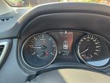 Nissan Qashqai 1.6 dCi DPF Xtronic Tekna Tekna - Nissan Qashqai mit Diesel-Antrieb: Limousine