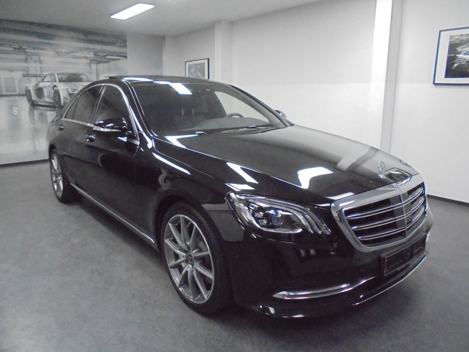 MERCEDES-BENZ S 560  4Matic 1.Hand Panorama TÜV/neu