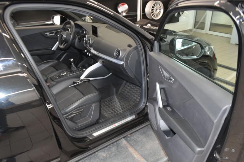 Audi Q2 1.4 TFSI sport LED PDC SHZ eKLAPPE