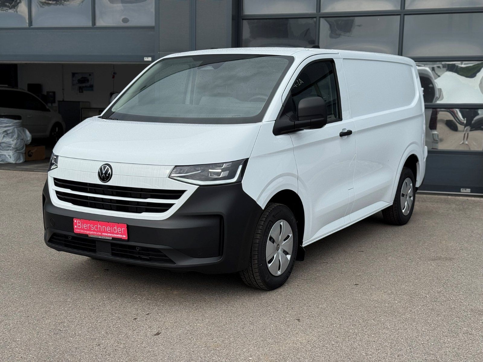 Volkswagen T7 Transporter - Bild 2