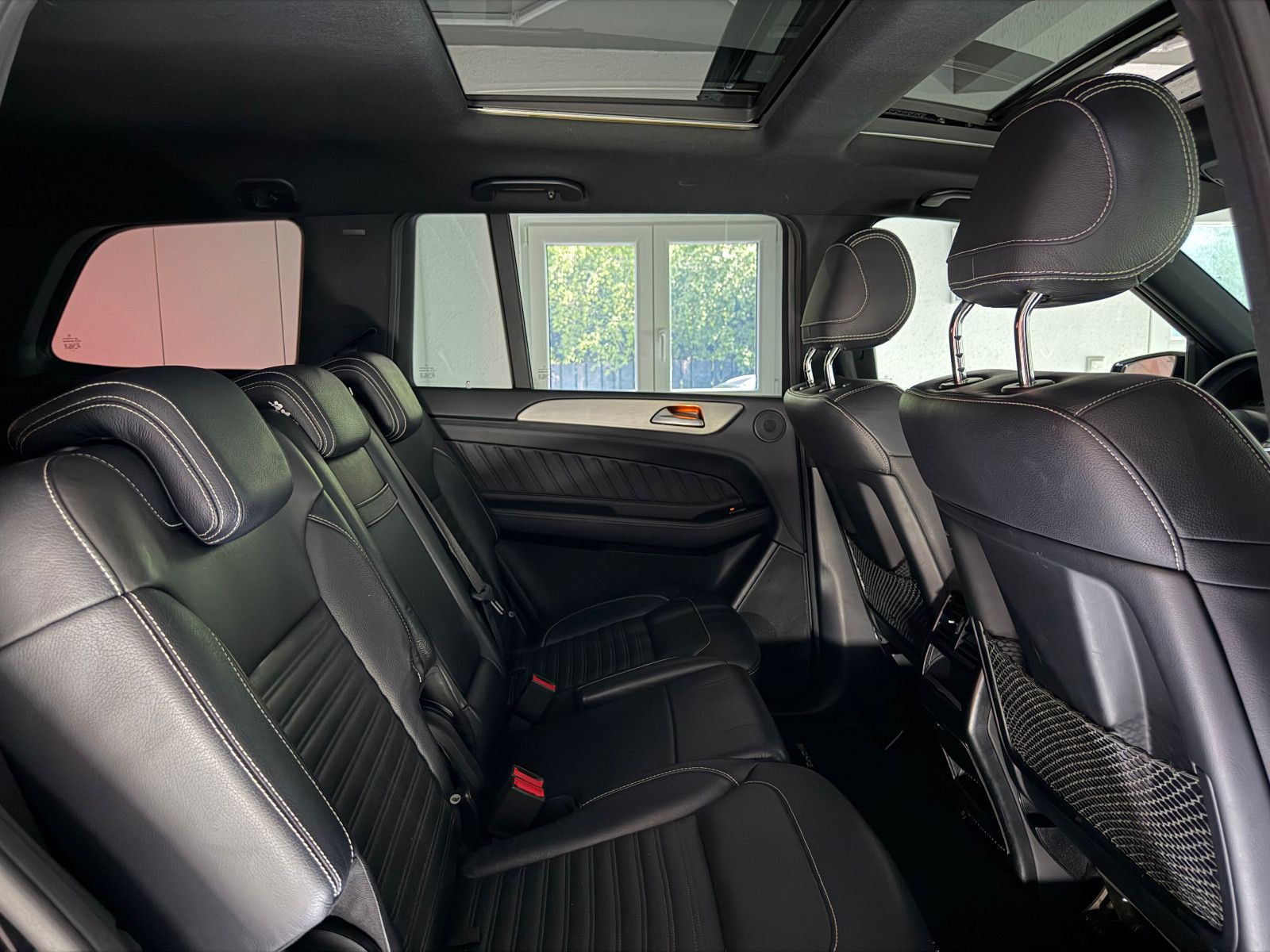 Fahrzeugabbildung Mercedes-Benz GLS 350 d 4Matic AMG-LINE/PANO/AHK/DAB/7-SITZER