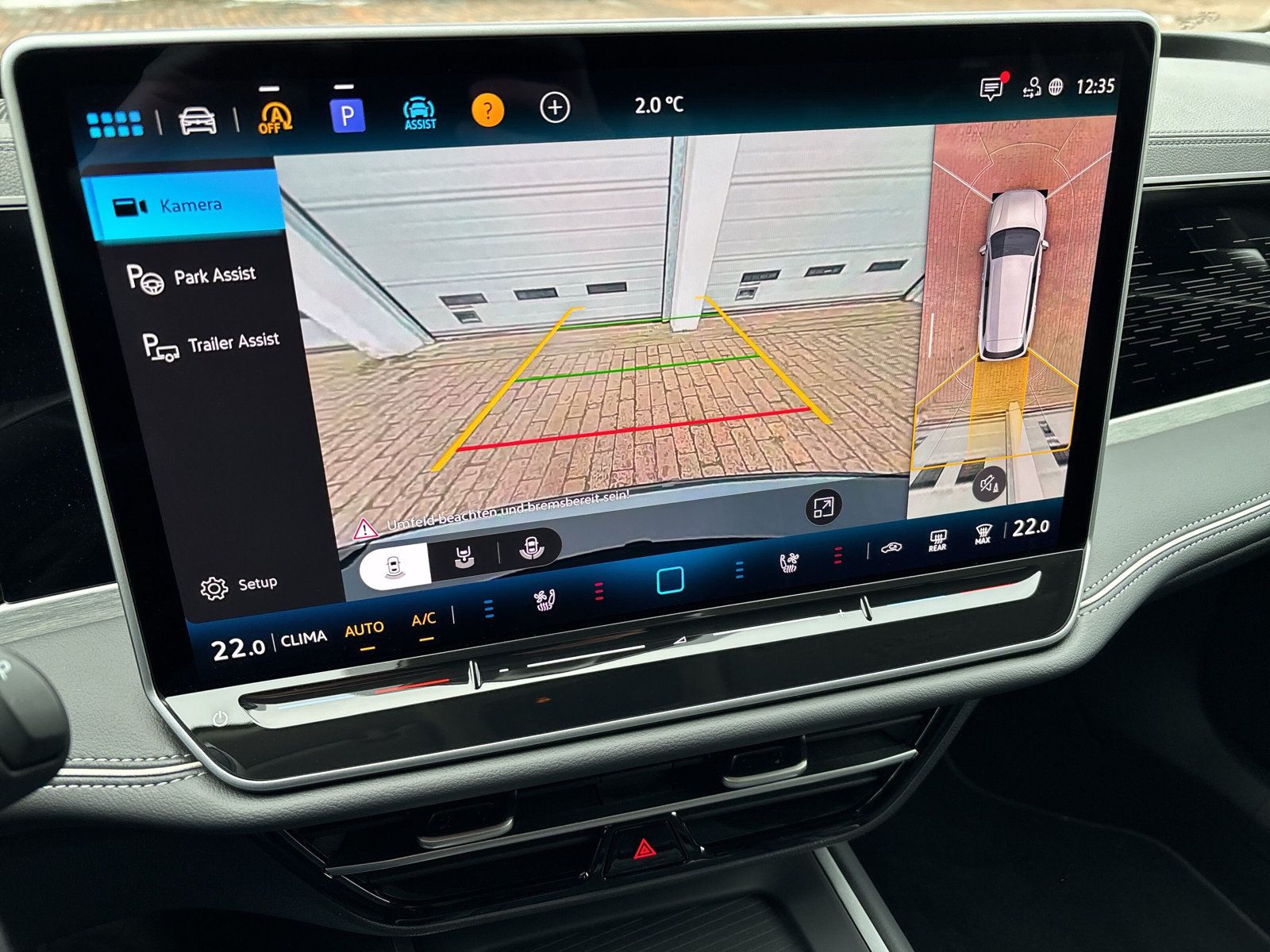 Fahrzeugabbildung Volkswagen Passat Variant 2.0 TDI Business AHK Kamera HuD M