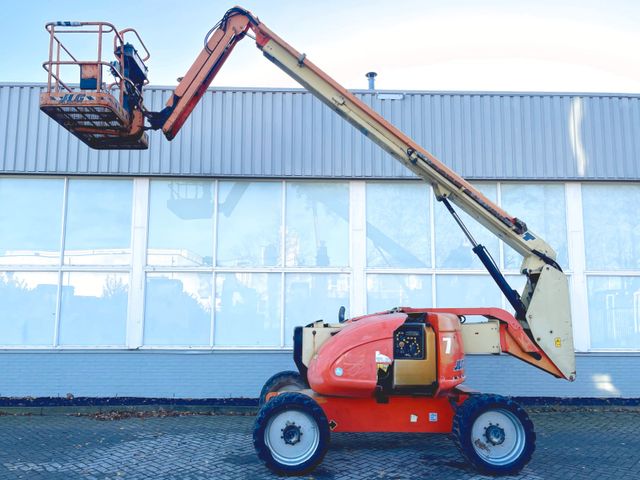 JLG 600AJ      2006