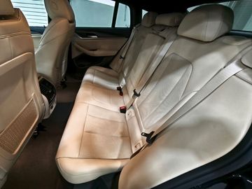 BMW X4 - 12