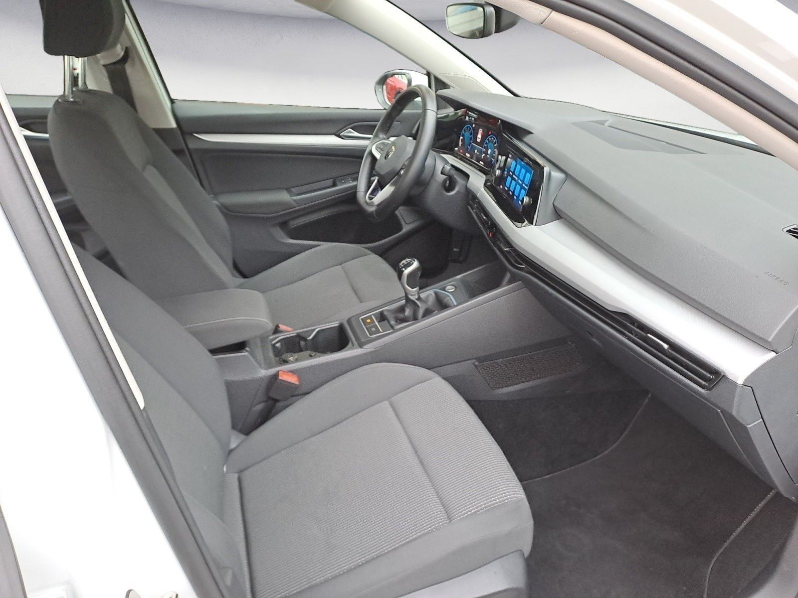 Volkswagen Golf - Bild 9