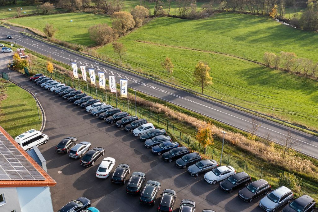 Fahrzeugabbildung Volkswagen T5 1.9 TDI Transporter Kasten "Gewinner" 3-Sitze