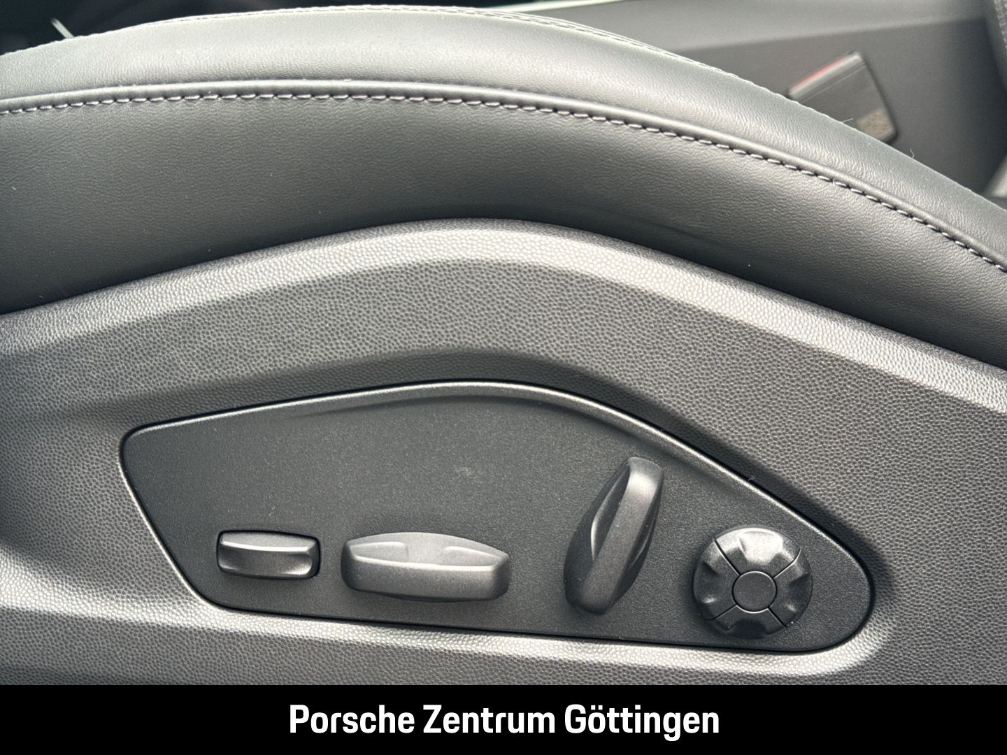 Porsche Macan - Bild 12