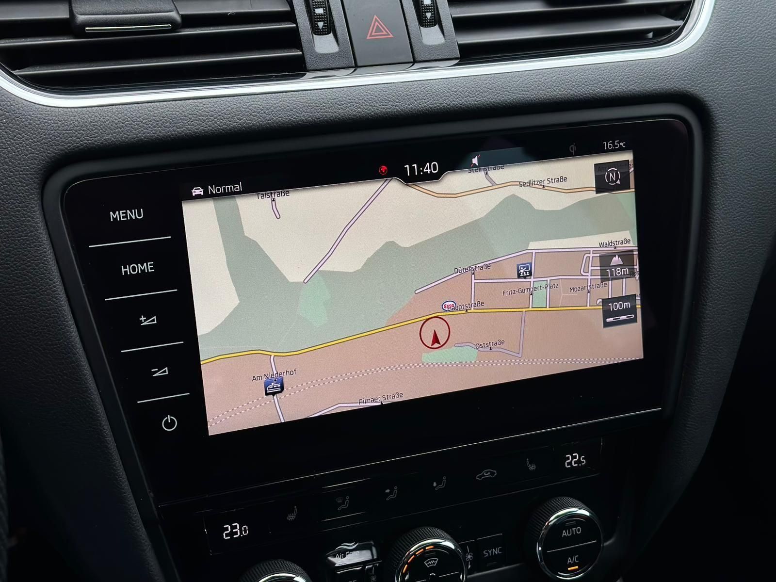 SKODA Octavia 2.0TSI RS 245 CANTON#AHK#LED#PANO#KEYLES - Image 13