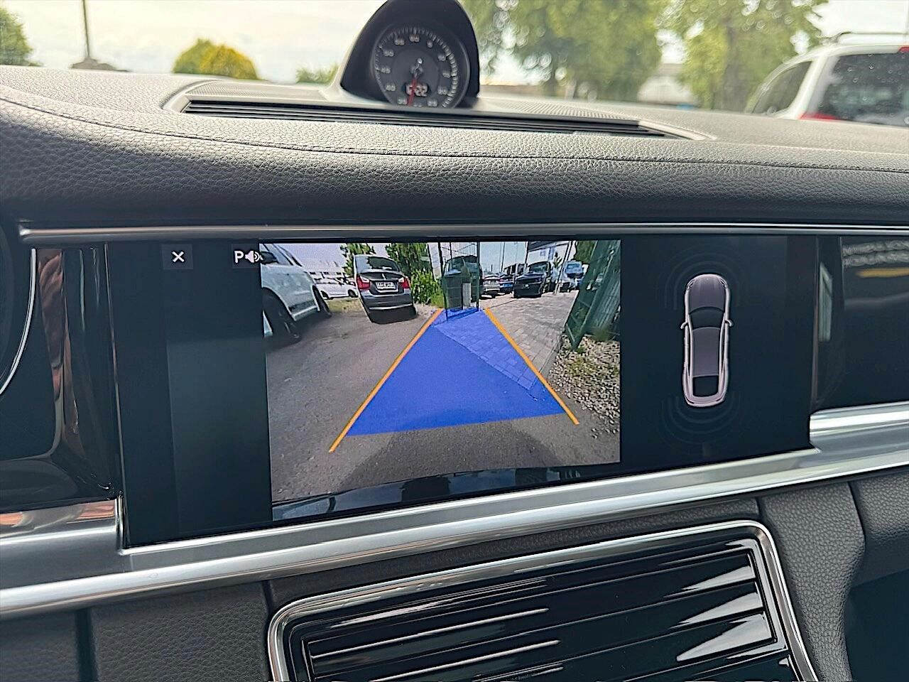 Fahrzeugabbildung Porsche Panamera 4 S Sport Chrono *Pano*Sportabgas*LED*