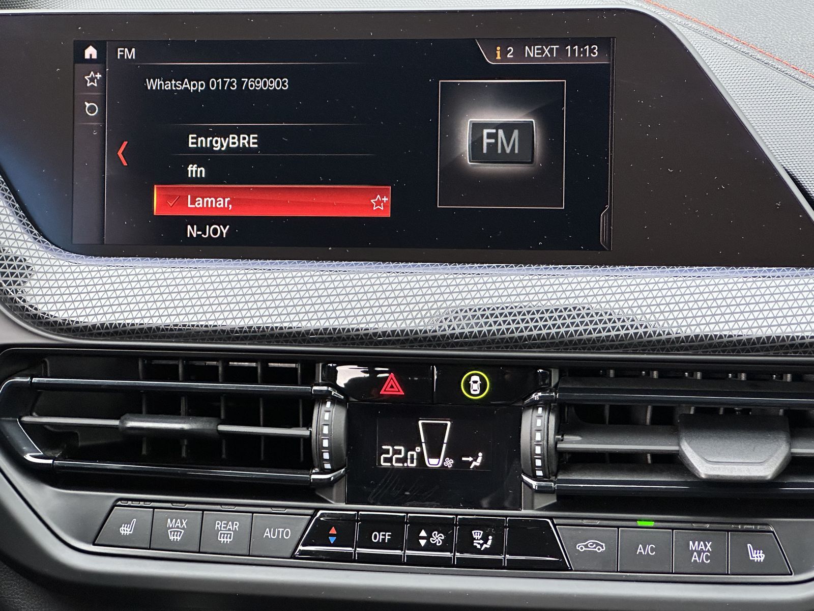 Fahrzeugabbildung BMW 120d xDrive Aut. Sport-Line NAV+LED+PDC+SHZ+17ZO