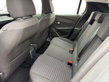 Peugeot 208 Active PT 100 Carplay+DAB+Bluetooth+Klima