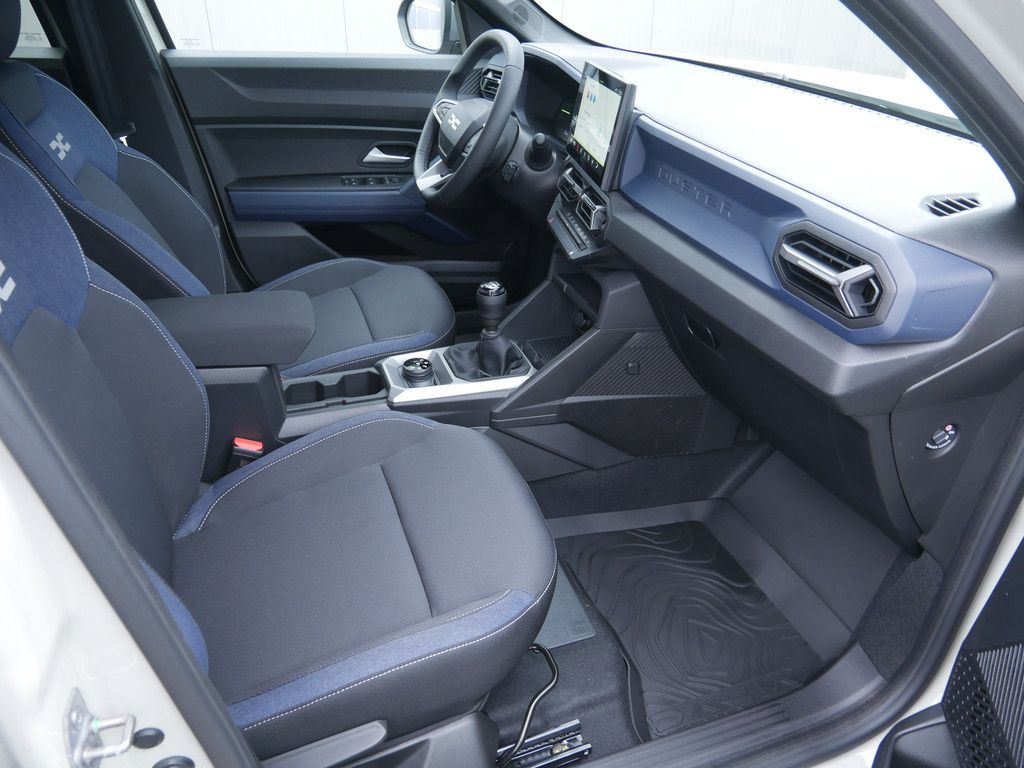 Fahrzeugabbildung Dacia Duster Journey TCe 130 4x4