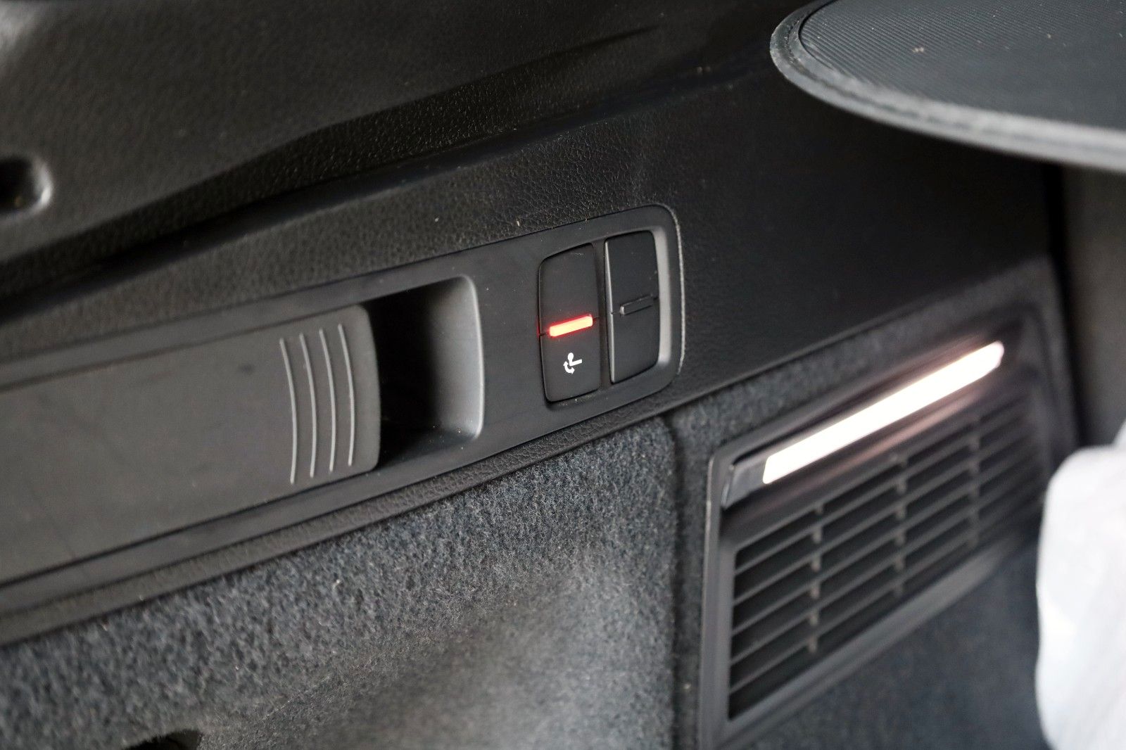 Fahrzeugabbildung Audi Q5 50 TFSIe quattro S line,Leder,Kamera,Pano,AHK