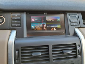 Land-Rover Discovery Sport - 9