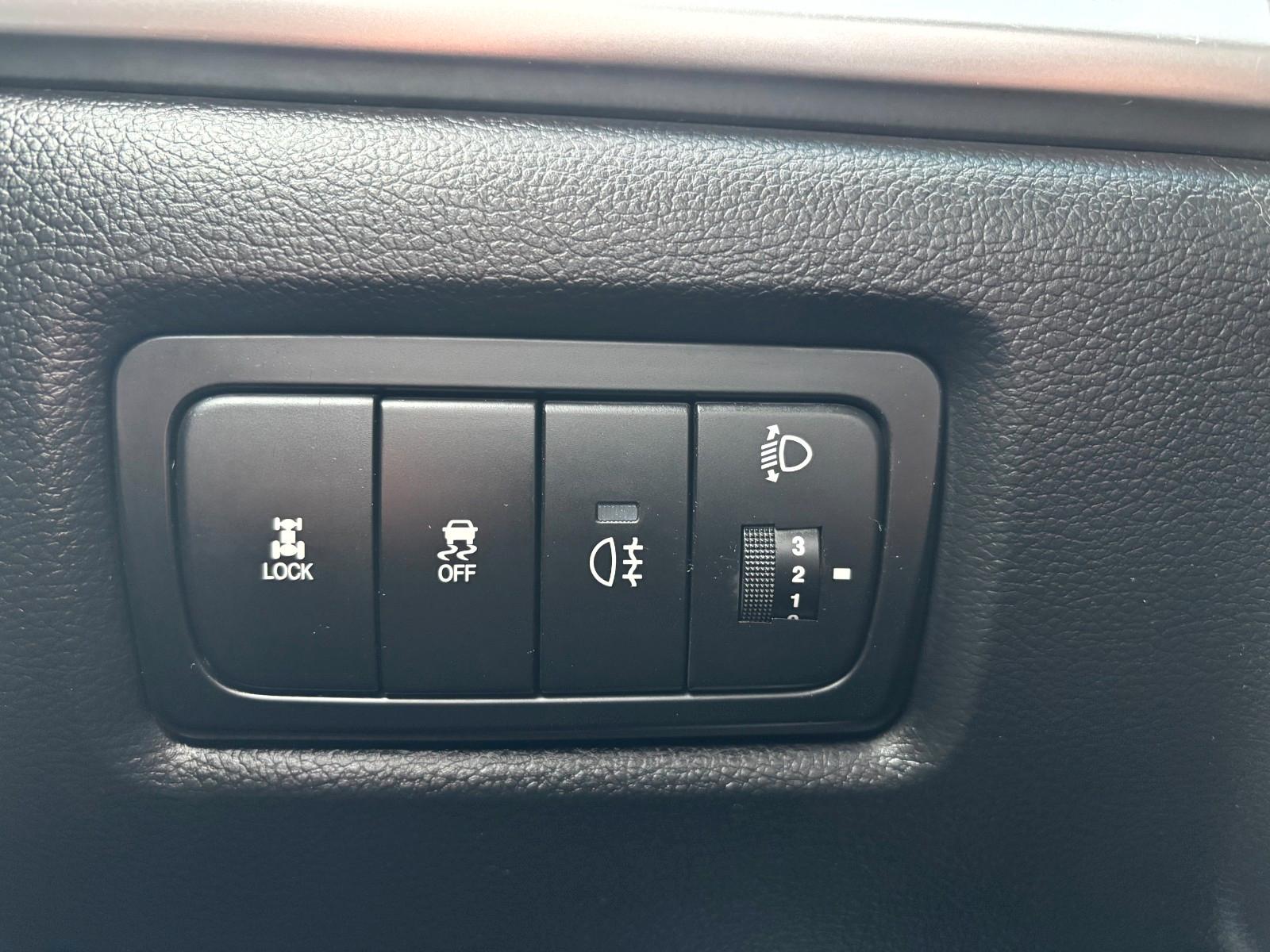 SsangYong Korando 2014 — photo 34