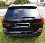 Volvo XC60 D4 AWD Momentum  - Volvo XC60 mit Diesel-Antrieb: Geländewagen, Awd Momentum