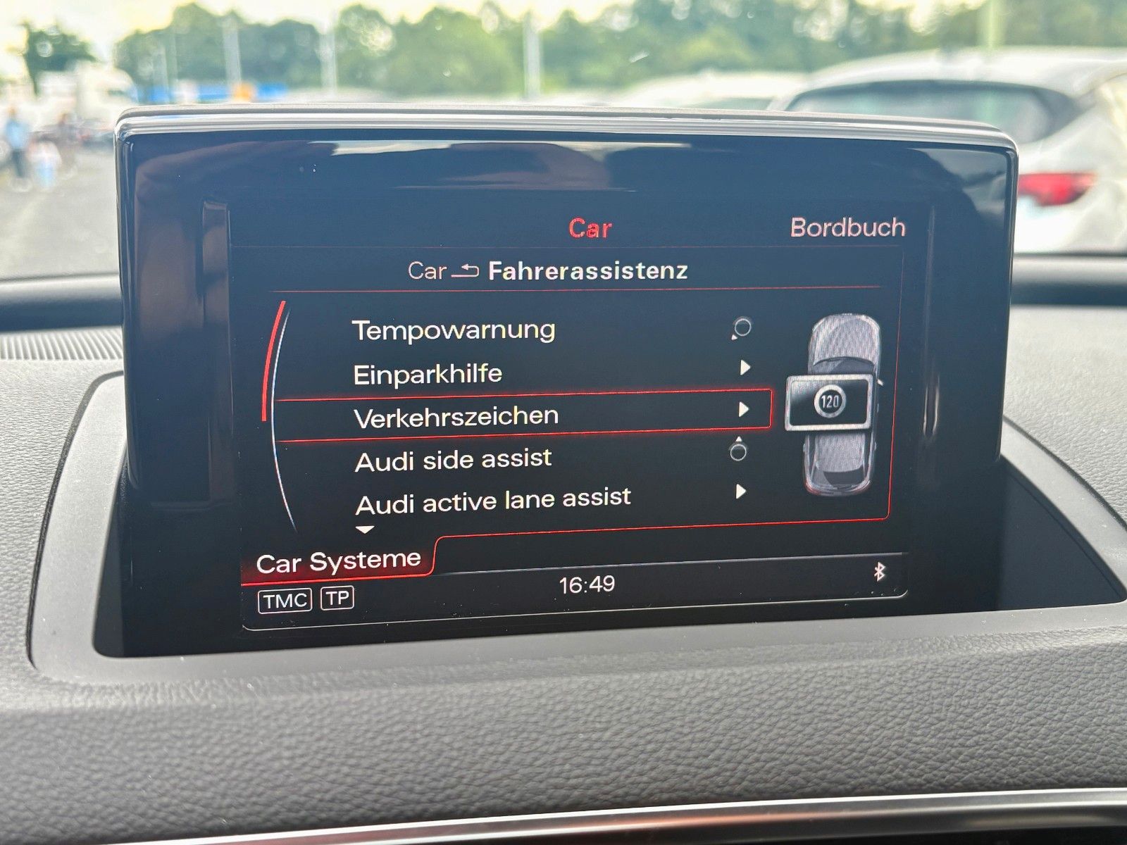 Fahrzeugabbildung Audi Q3 design quattro 2.0 TDI S-tronic Navi LED SHZ