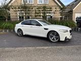 BMW M5 HeadUp, Deutsch, Schiebedach Kamera L - BMW M5 aus 2013