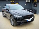 Jaguar F-Pace 2.0 250 CV AWD aut. Chequered Flag - Jaguar mit Benzin-Antrieb: Kombi