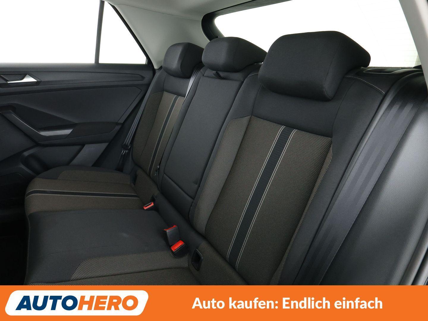 Volkswagen T-Roc 1.5 TSI ACT Style Aut.*NAV*ACC*CAM*PDC*SHZ
