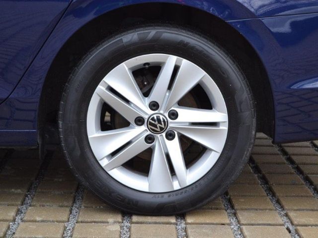 Golf VIII Variant 2.0 TDI DSG AHK/MATRIX/PANORAM