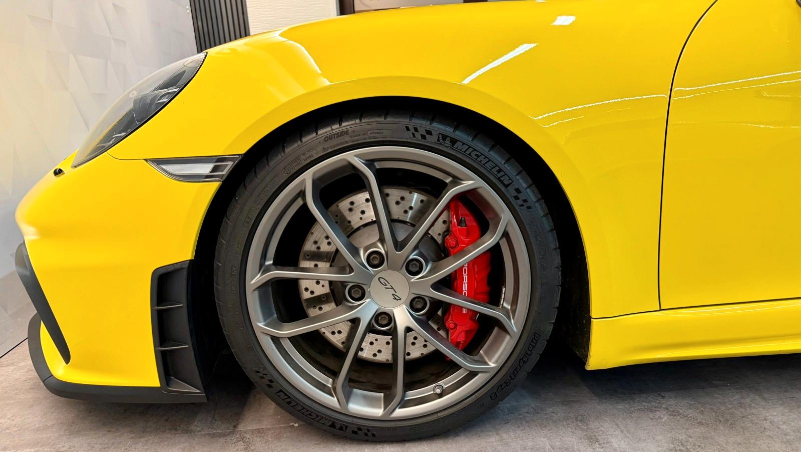 Porsche 718 Cayman GT4*LED*Carbon*Schalensitze*APPROVED*