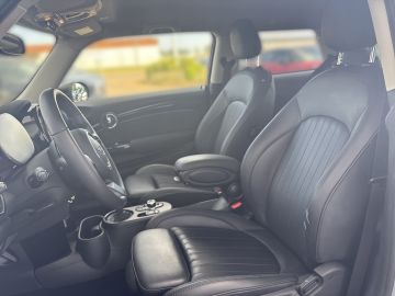 MINI Cooper SE - 5
