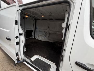 Renault Trafic - 8