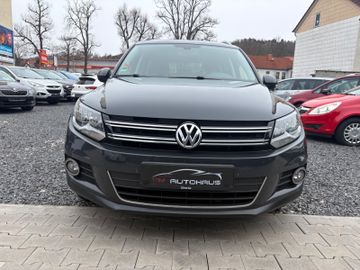 Volkswagen Tiguan - 2