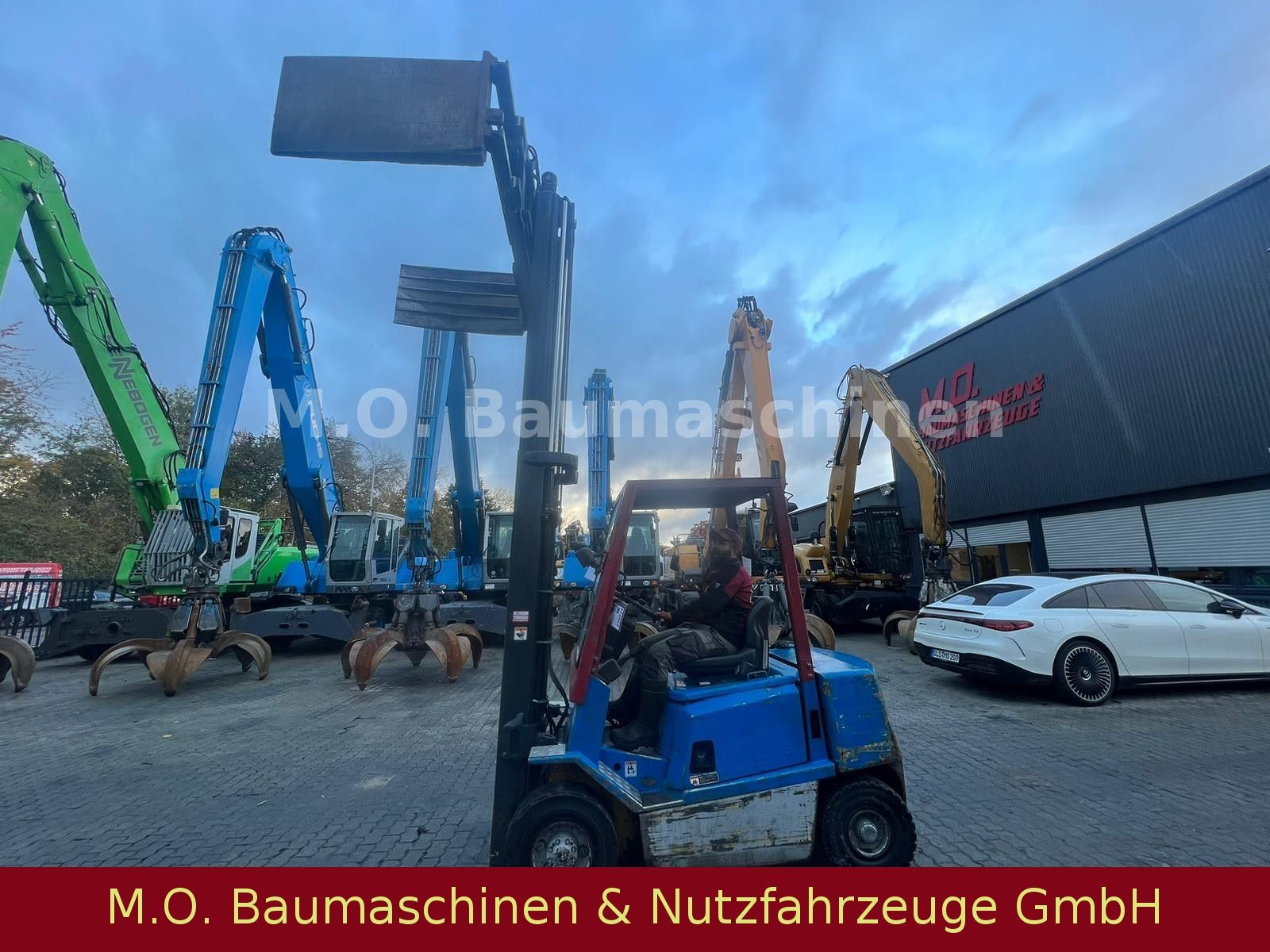 Fahrzeugabbildung Yale GDP 25 RF / Duplex / 3,80 m / 2,5 T /