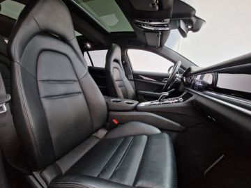 Porsche Panamera - 11
