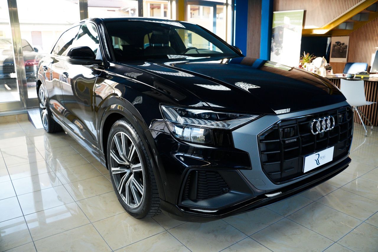 AUDI Audi Q8 50 TDI 286 CV quattro tiptronic Sport