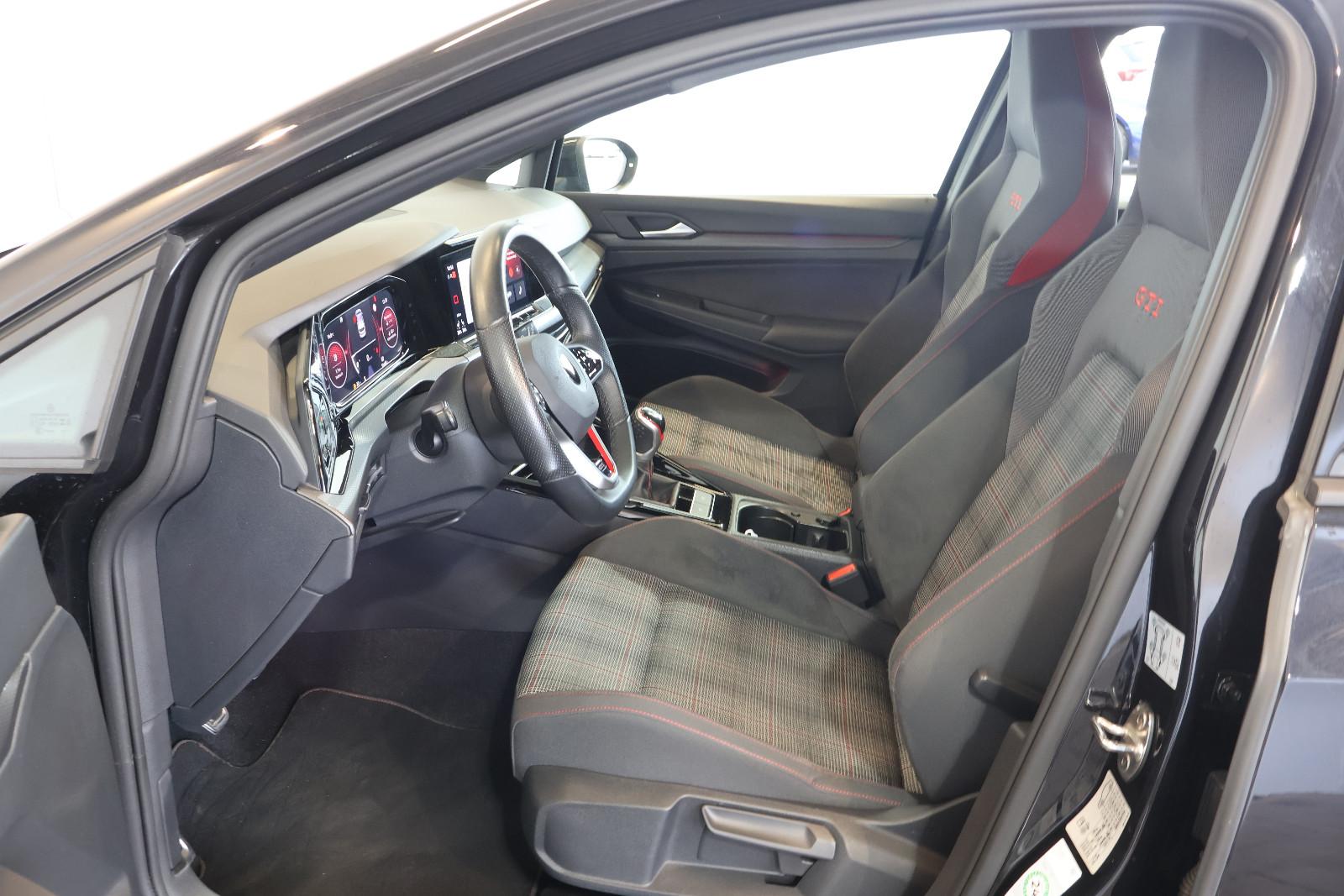 Volkswagen Golf VIII GTI 2.0 TSI AID+ACC+KAM+LED+19"+AHK, миниатюра 13