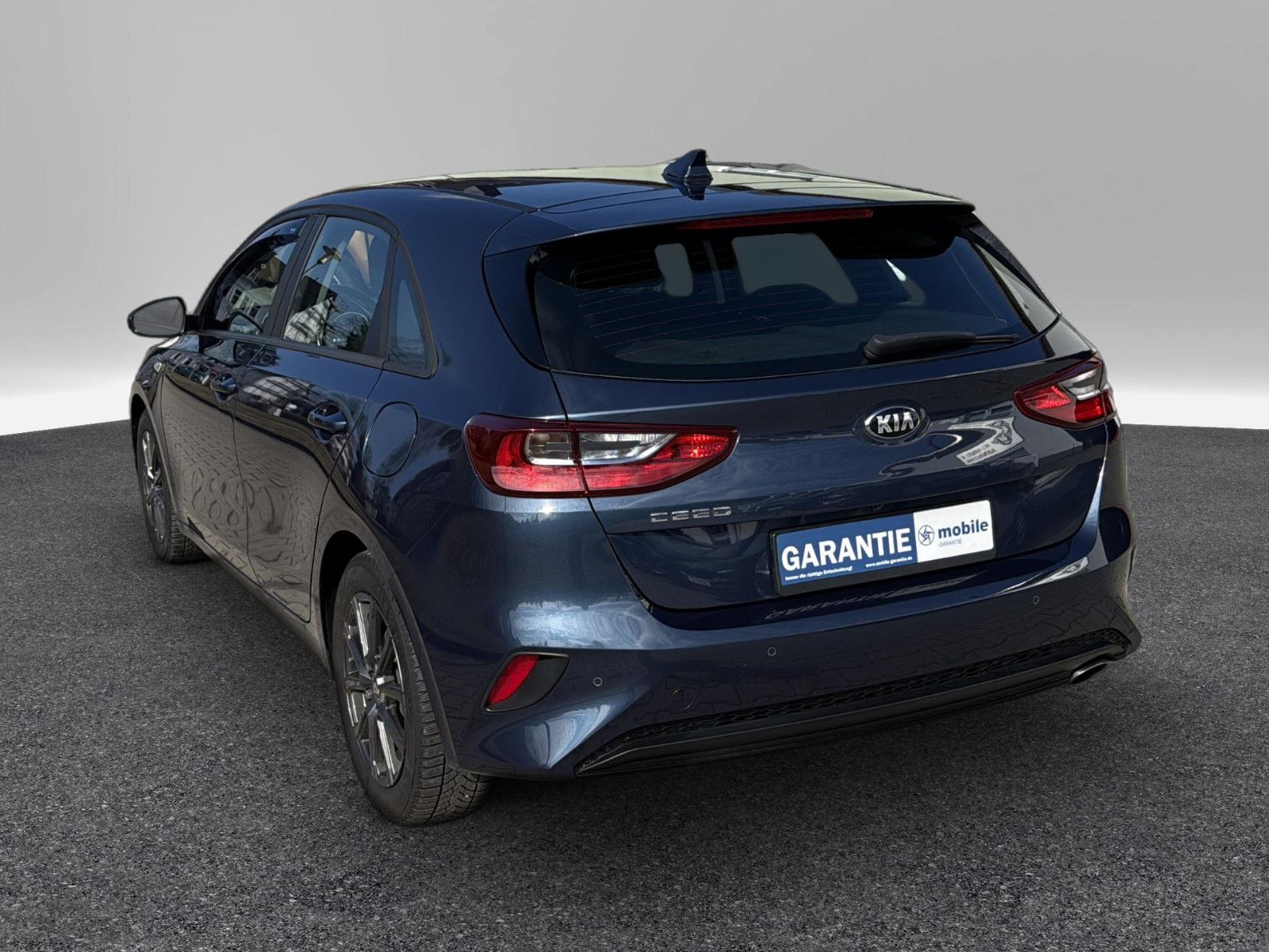Fahrzeugabbildung Kia KIA Ceed Edition 7/ 1.Hand