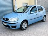 Fiat Punto 1.2 Benziner  Ideal für Fahran... - Fiat Punto in Freiburg