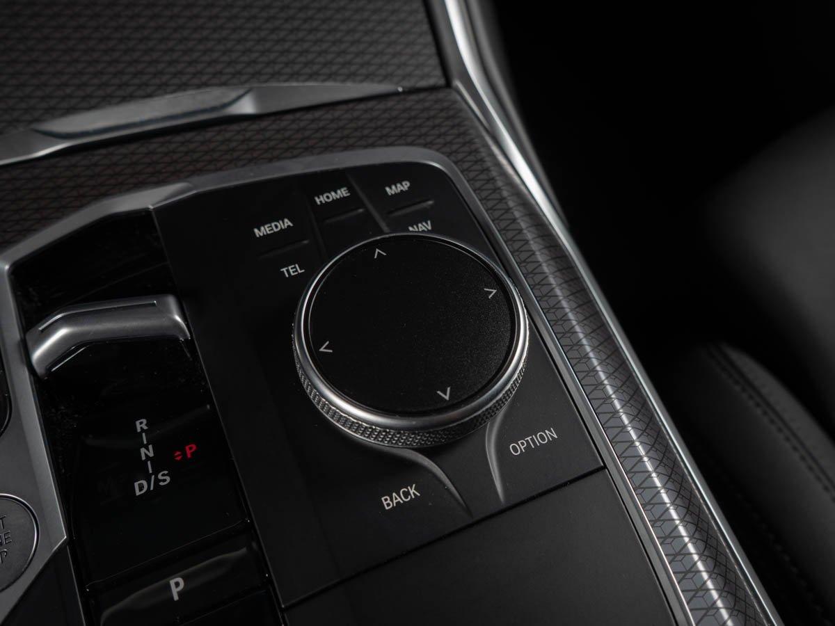 BMW M340i xDrive Touring  *PANO*HUD*H&K*NAVI*