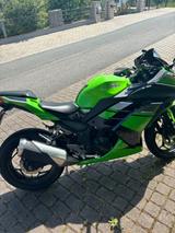 Kawasaki Ninja 300 - KAWASAKI NINJA 300