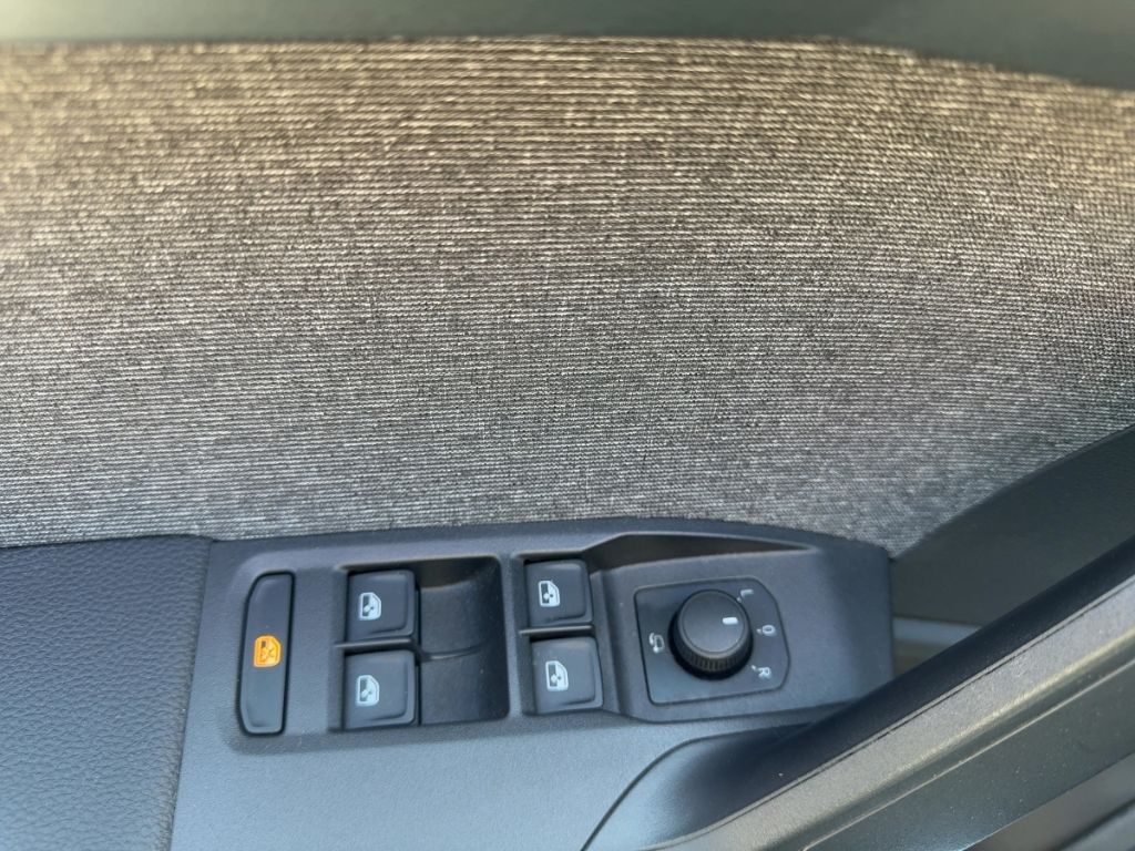 Fahrzeugabbildung SEAT Arona Xperience, SHZ, LED, NAVI